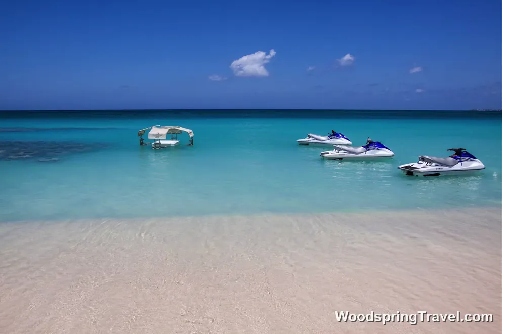 Titelbild für Grand Cayman & Bimini Beach Club an Bord der Valiant Lady